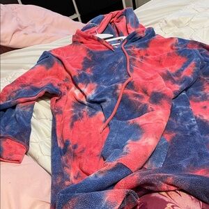 Tie-Dye Hoodie in Red and Blue